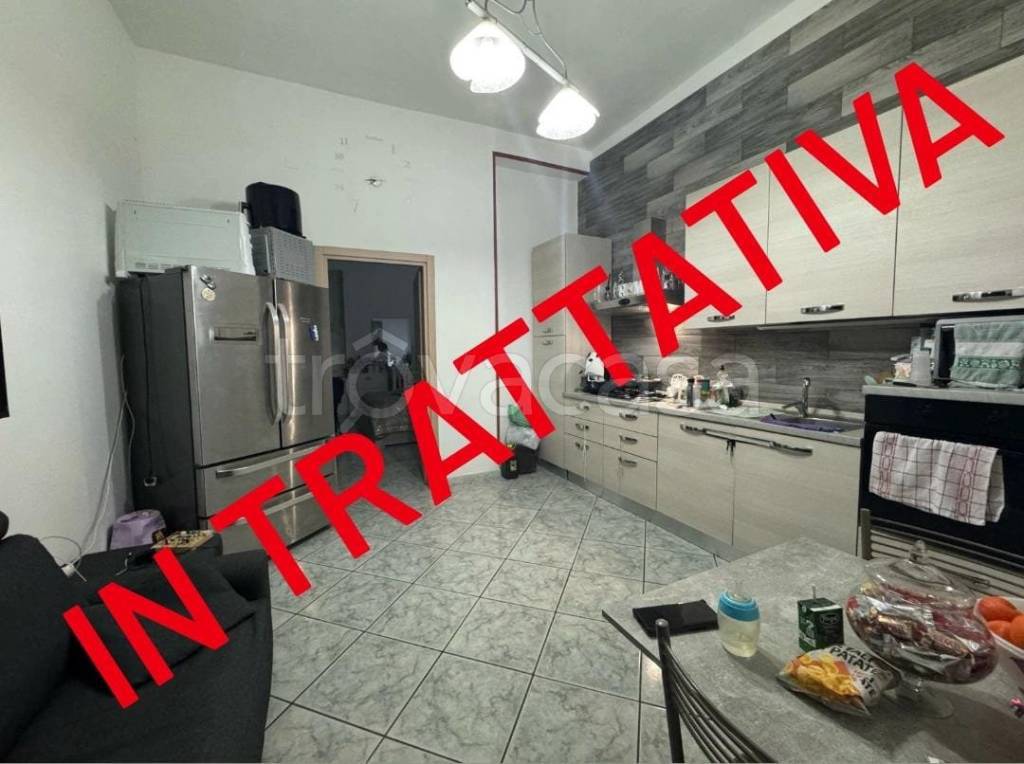 appartamento in vendita a Napoli in zona Barra