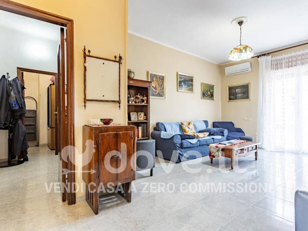 appartamento in vendita a Napoli in zona Pianura