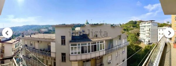 appartamento in vendita a Napoli in zona Stella