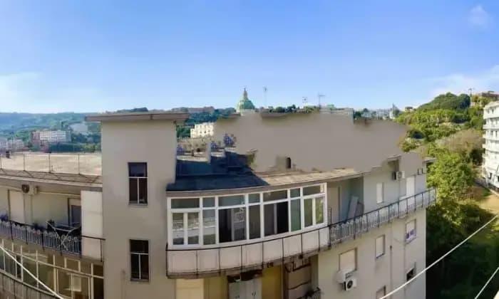 appartamento in vendita a Napoli in zona Stella