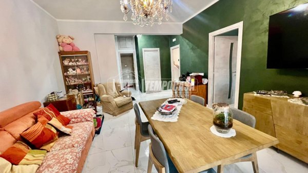 appartamento in vendita a Napoli in zona Fuorigrotta