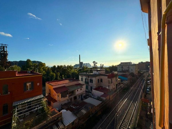 appartamento in vendita a Napoli in zona Bagnoli