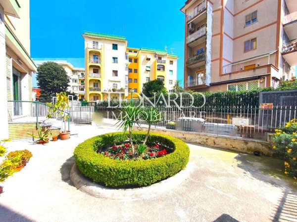 appartamento in vendita a Napoli in zona Capodimonte / Colli Aminei