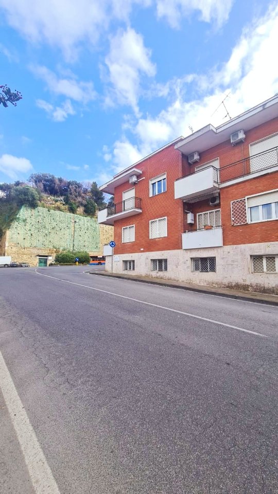 appartamento in vendita a Napoli in zona Vomero