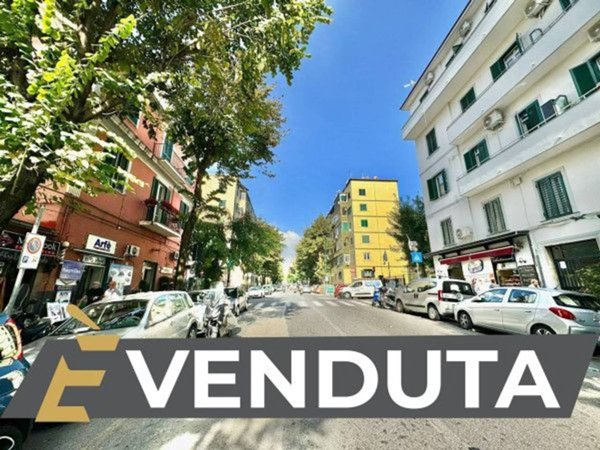 appartamento in vendita a Napoli in zona Vomero