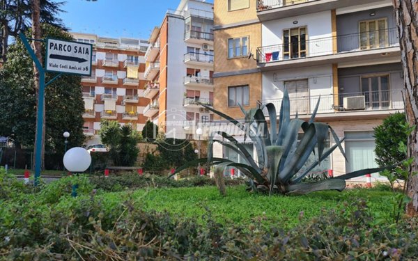 appartamento in vendita a Napoli in zona Capodimonte / Colli Aminei