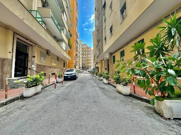 appartamento in vendita a Napoli in zona Vomero