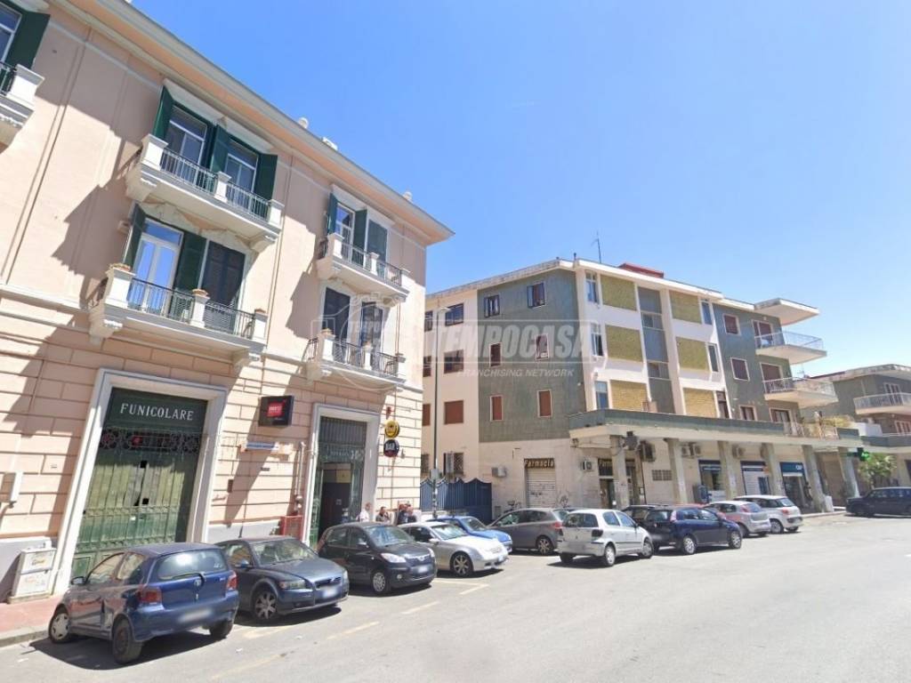 appartamento in vendita a Napoli in zona Posillipo