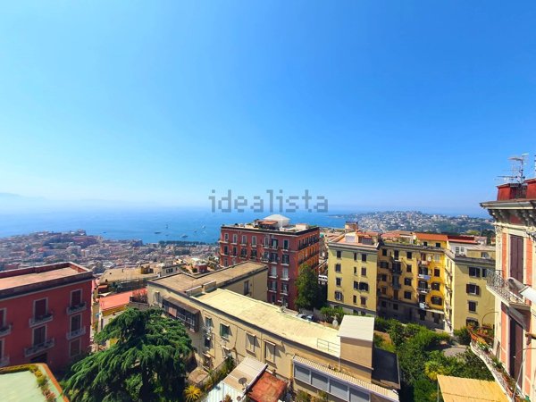 appartamento in vendita a Napoli in zona Vomero
