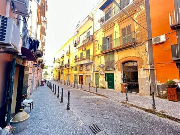 appartamento in vendita a Napoli in zona Capodimonte / Colli Aminei