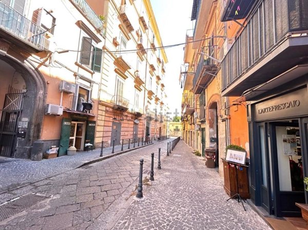 appartamento in vendita a Napoli in zona Capodimonte / Colli Aminei