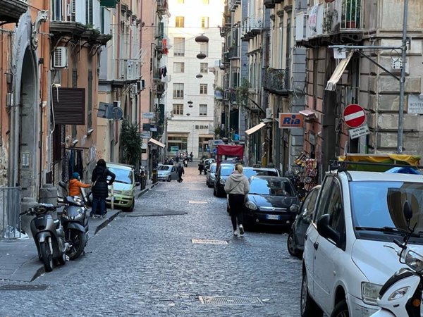 appartamento in vendita a Napoli