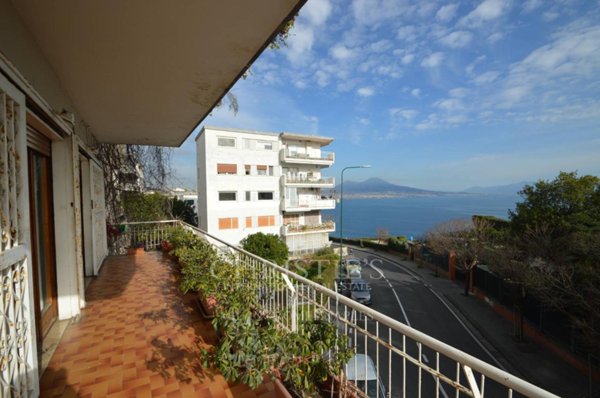 appartamento in vendita a Napoli in zona Posillipo