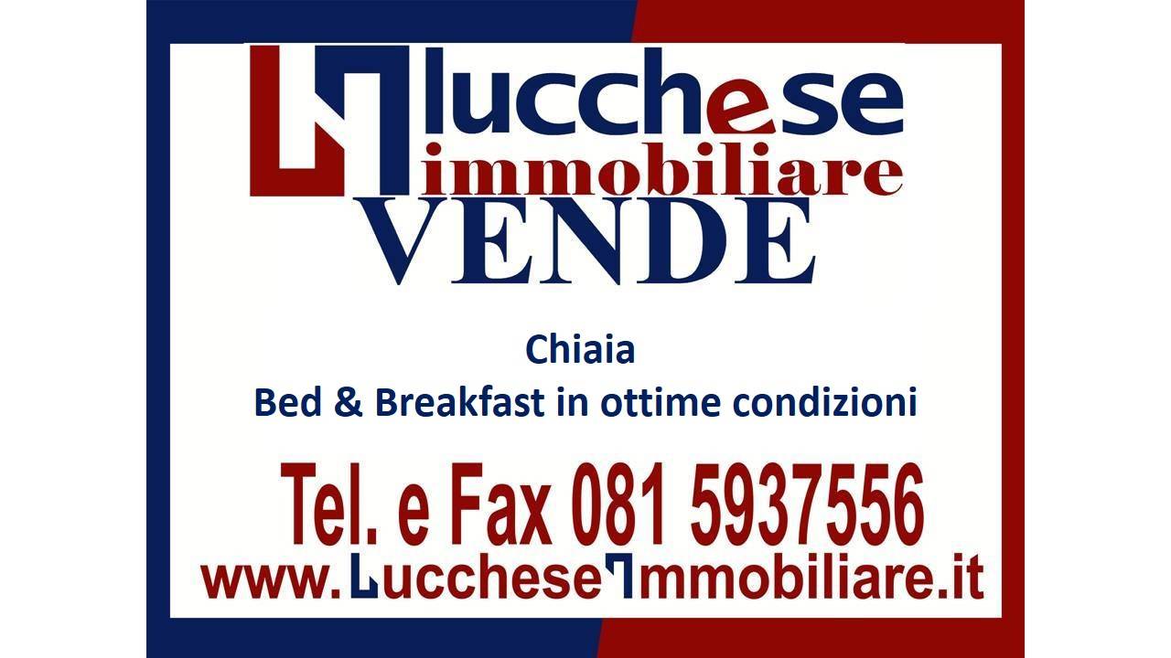 appartamento in vendita a Napoli in zona Chiaia