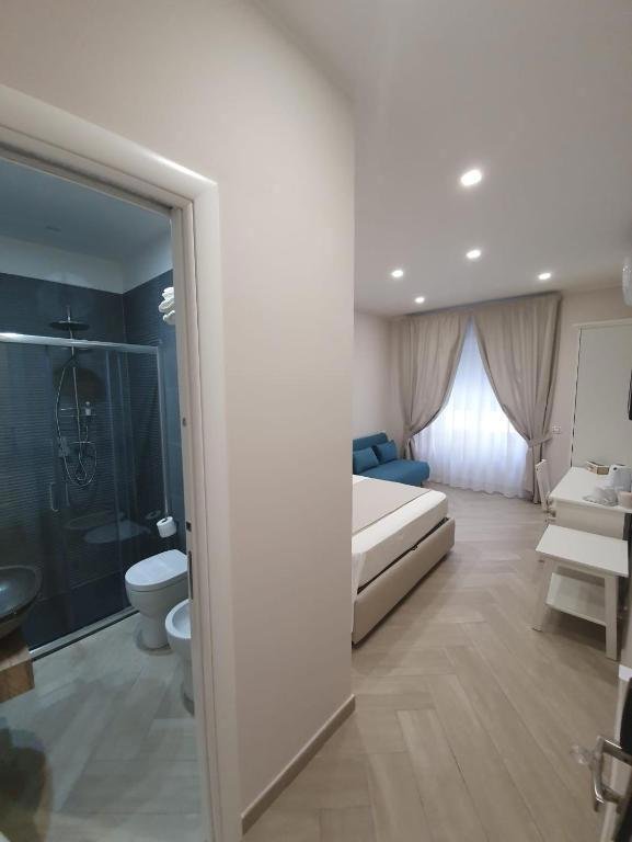 appartamento in vendita a Napoli in zona Fuorigrotta