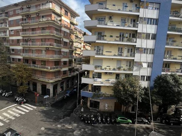 appartamento in vendita a Napoli in zona Vomero