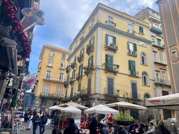 appartamento in vendita a Napoli