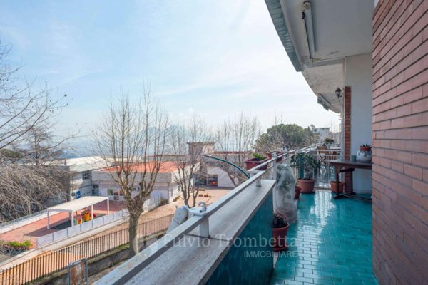 appartamento in vendita a Napoli in zona Camaldoli