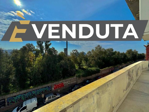 appartamento in vendita a Napoli in zona Bagnoli