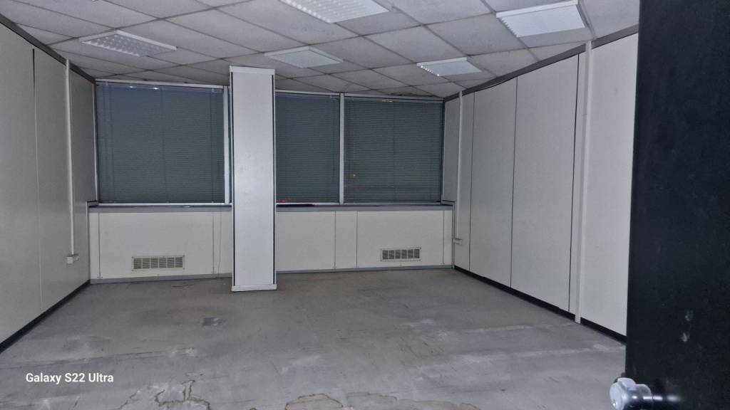 ufficio in vendita a Napoli in zona Poggioreale