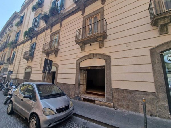 negozio in vendita a Napoli