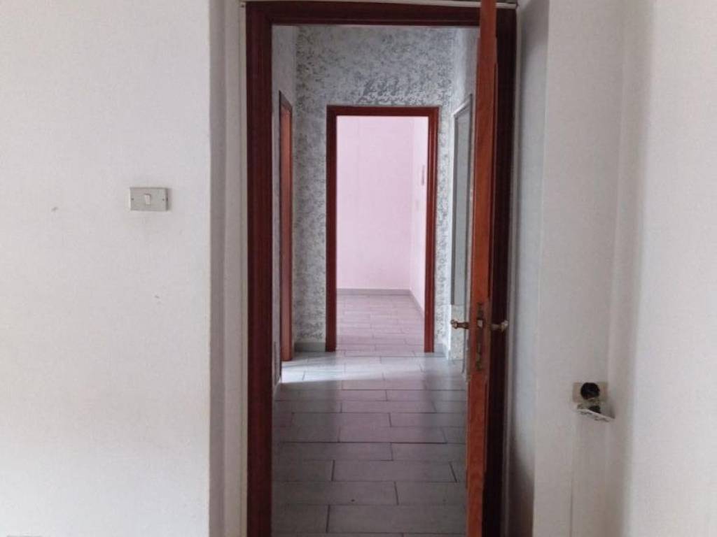 appartamento in vendita a Napoli in zona Stella