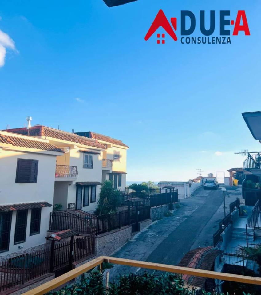 appartamento in vendita a Napoli in zona Pianura