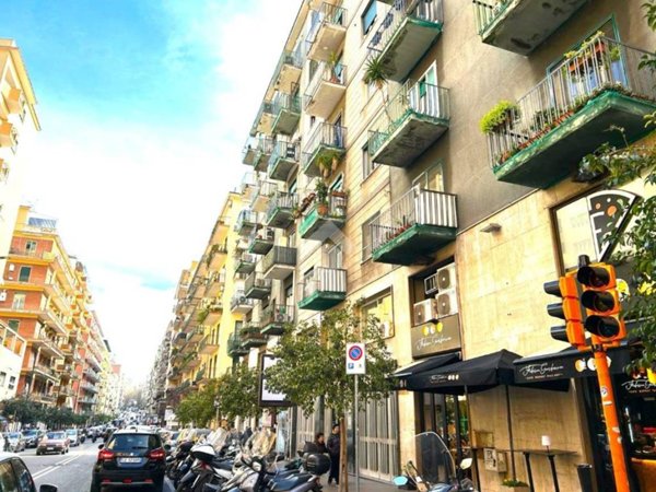 appartamento in vendita a Napoli in zona Vomero