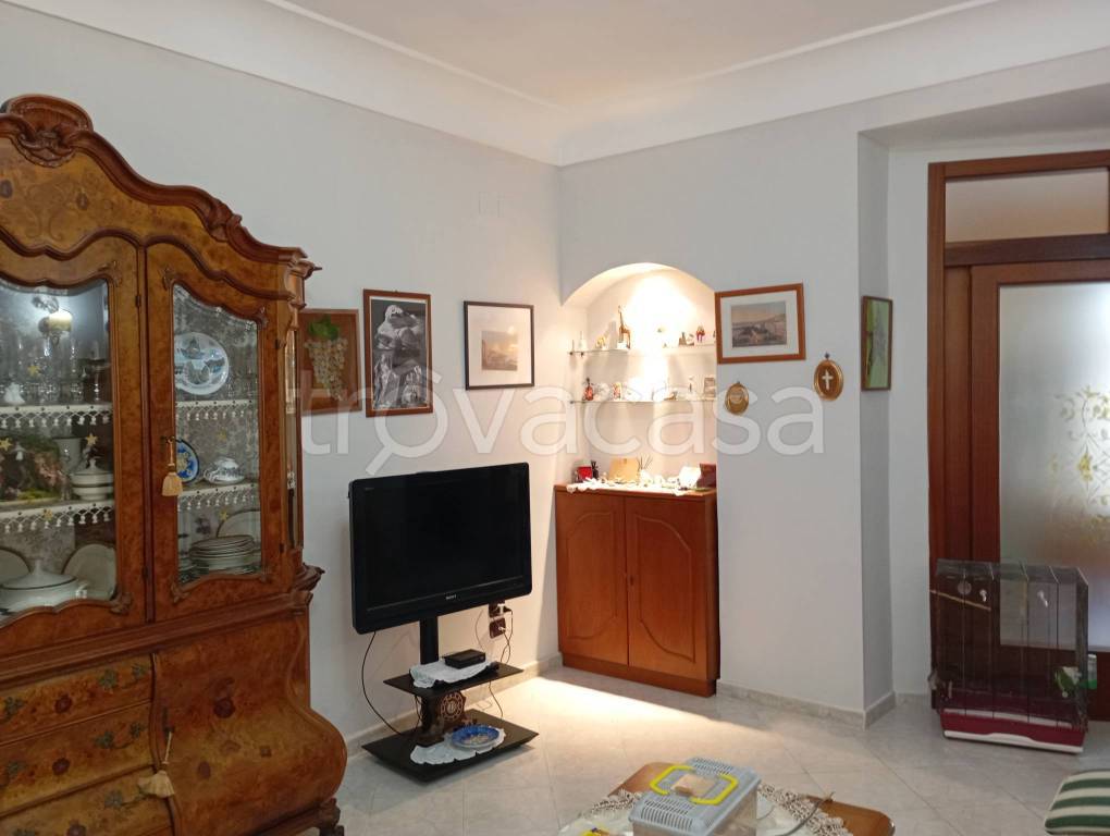 appartamento in vendita a Napoli in zona Pianura