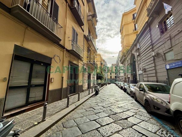 appartamento in vendita a Napoli in zona Pendino / San Giuseppe