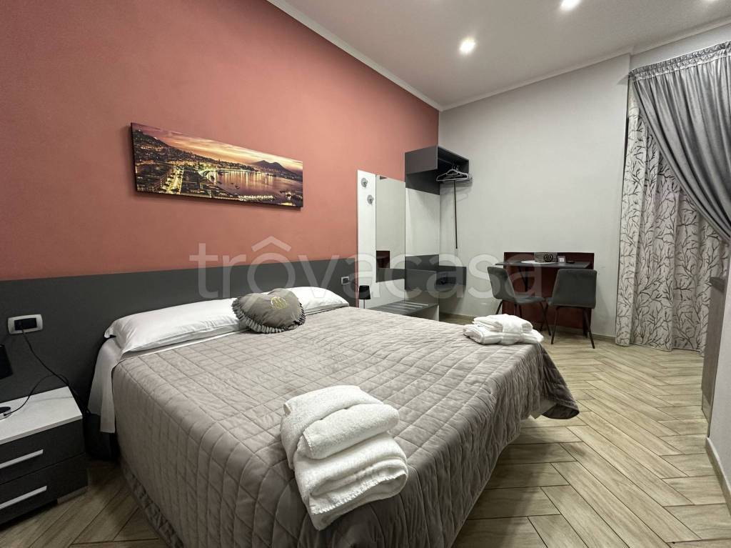 appartamento in vendita a Napoli in zona Pendino / San Giuseppe
