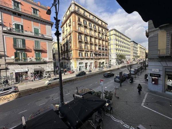 appartamento in vendita a Napoli in zona Pendino / San Giuseppe