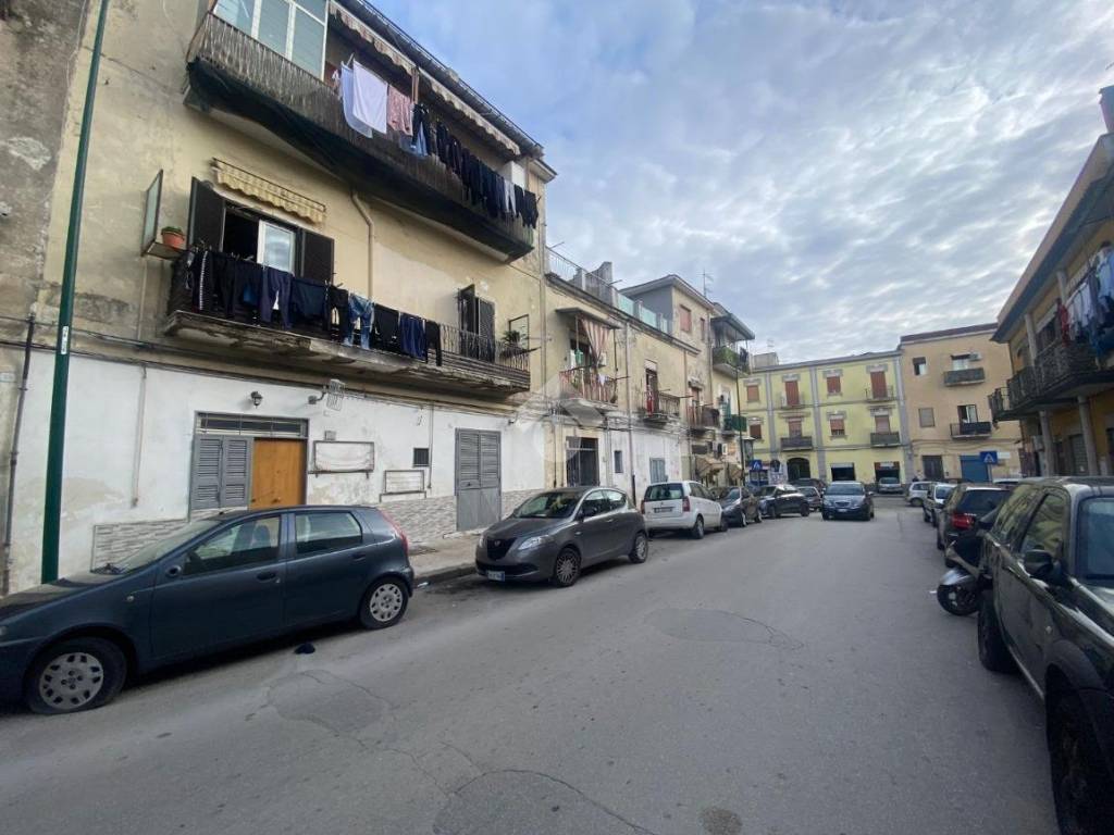 appartamento in vendita a Napoli in zona Secondigliano
