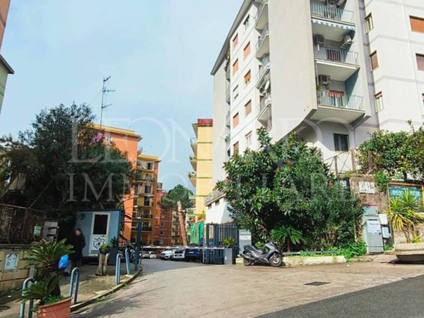 appartamento in vendita a Napoli in zona Arenella