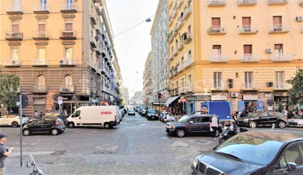 negozio in vendita a Napoli