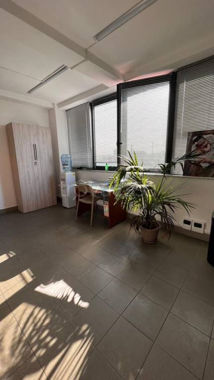 appartamento in vendita a Napoli in zona Zona Industriale-Ferrovia