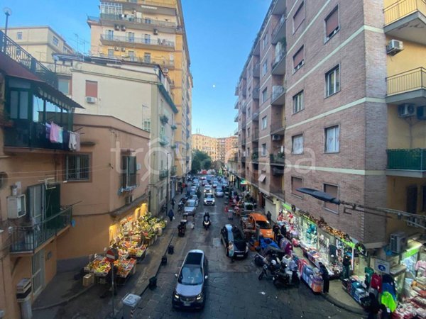 appartamento in vendita a Napoli in zona Vomero