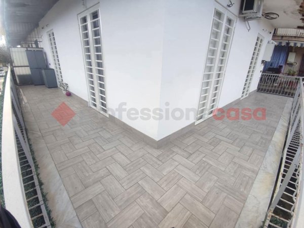 appartamento in vendita a Napoli in zona Pianura