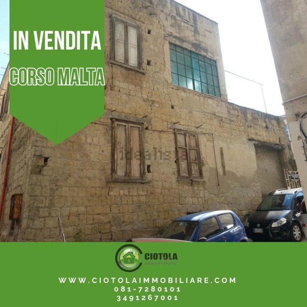 appartamento in vendita a Napoli in zona Poggioreale