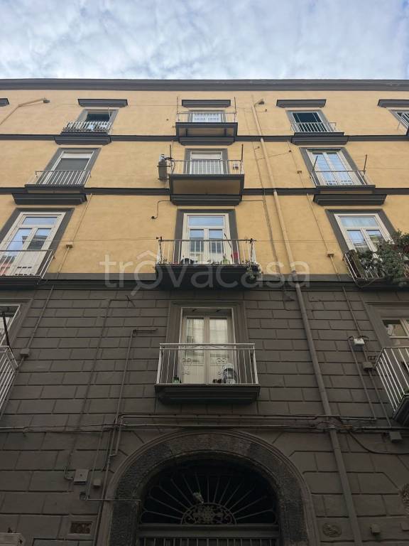 appartamento in vendita a Napoli in zona Pendino / San Giuseppe