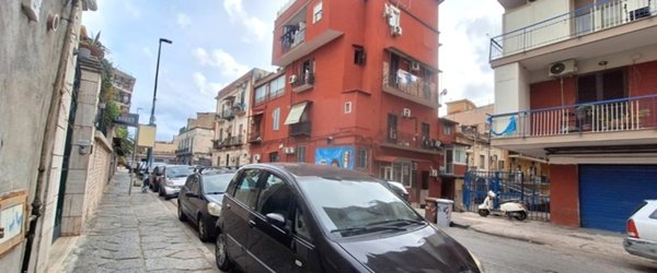 negozio in vendita a Napoli