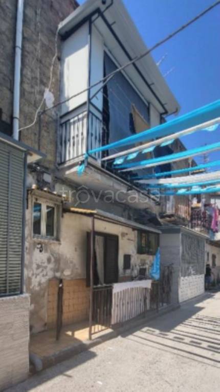 appartamento in vendita a Napoli in zona San Giovanni a Teduccio