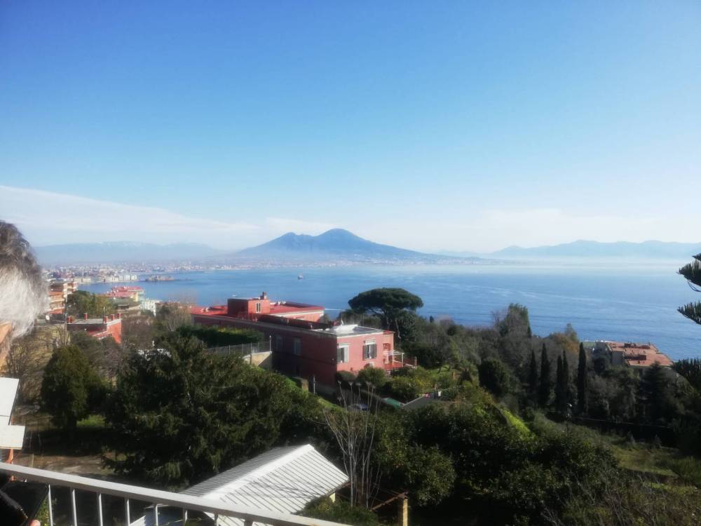 appartamento in vendita a Napoli in zona Posillipo