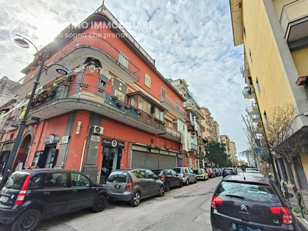 monolocale in vendita a Napoli in zona Barra