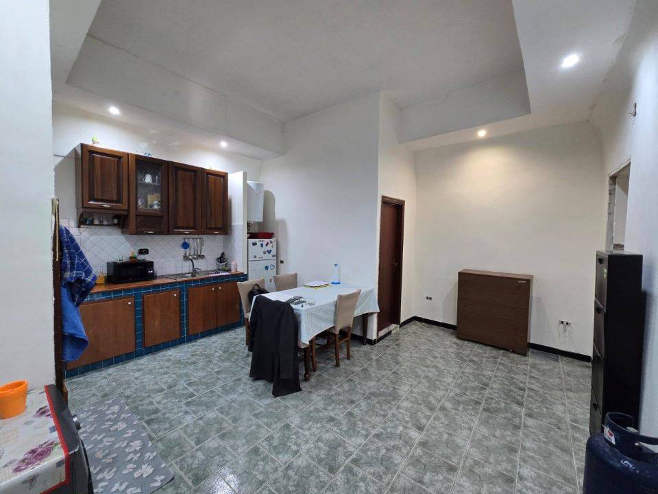 appartamento in vendita a Napoli in zona Pendino / San Giuseppe