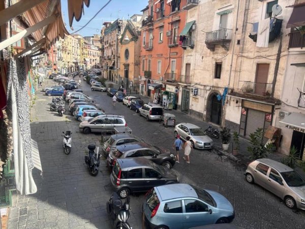 appartamento in vendita a Napoli