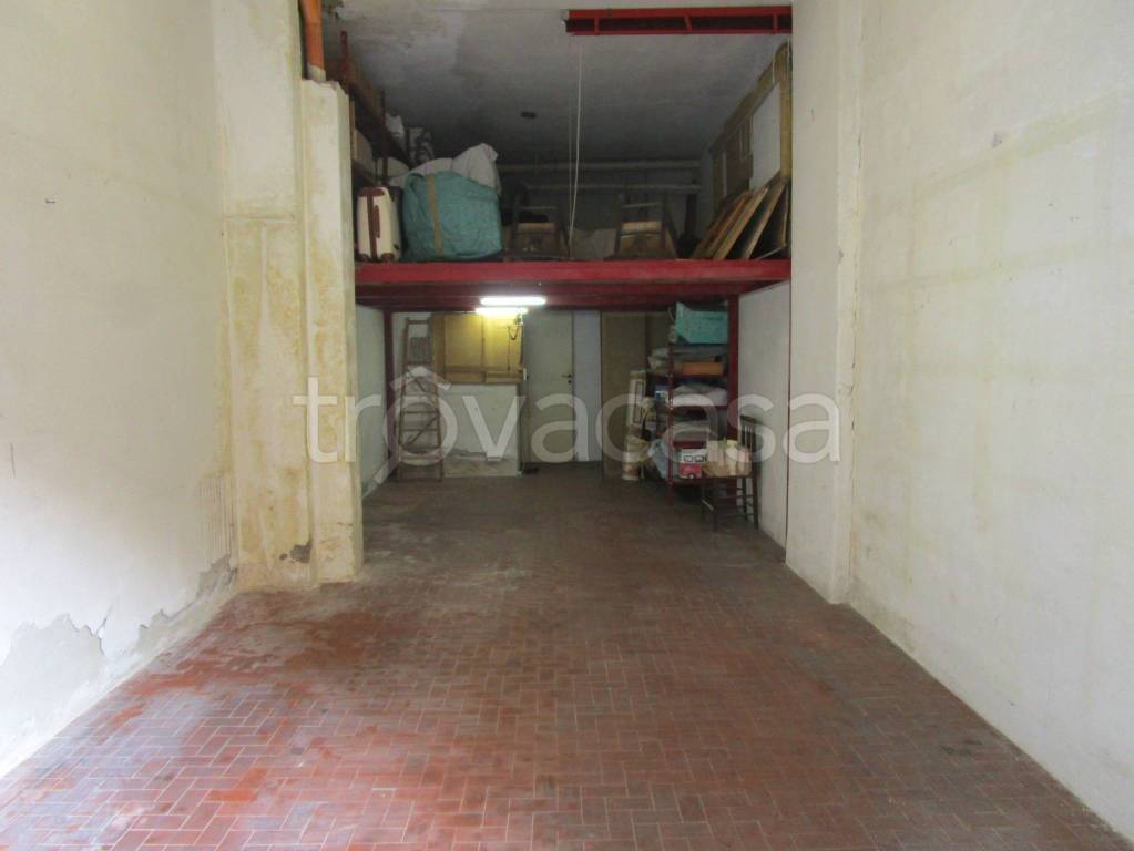 casa semindipendente in vendita a Napoli in zona Chiaia