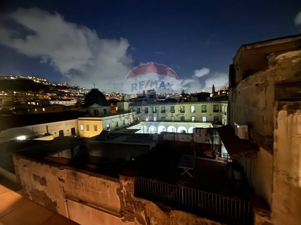 appartamento in vendita a Napoli
