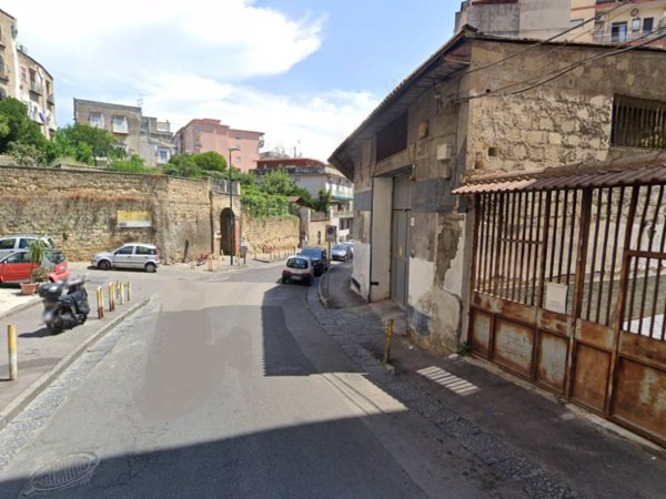 appartamento in vendita a Napoli in zona Miano