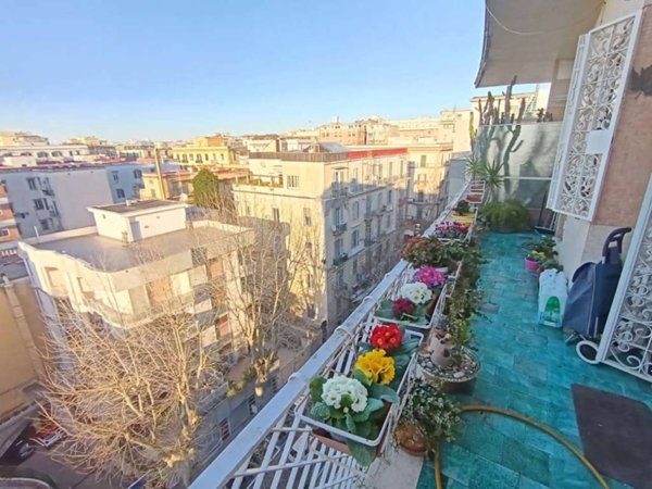 appartamento in vendita a Napoli in zona Vomero